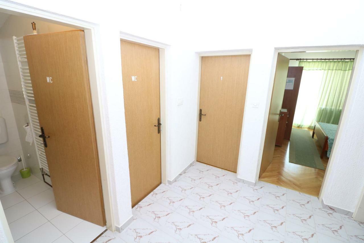 Double Rooms Jasna With Sea View Baška Zewnętrze zdjęcie