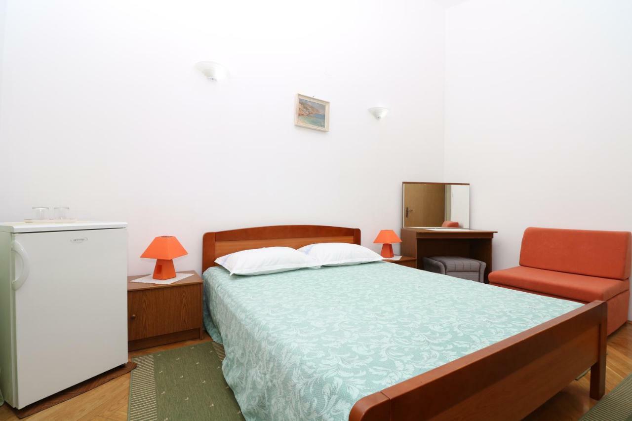 Double Rooms Jasna With Sea View Baška Zewnętrze zdjęcie